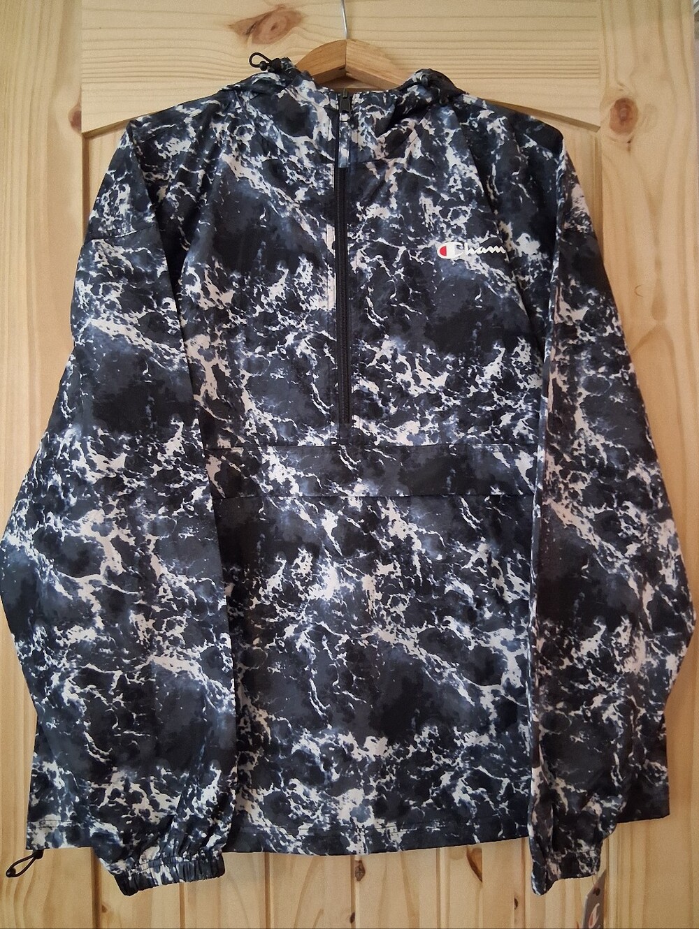 Champion Marble Windbreaker Sz XL NWT
